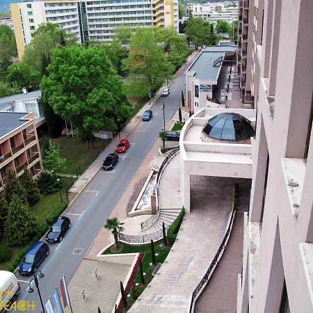 Royal * Słoneczny Brzeg