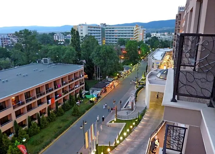 Royal * 써니비치