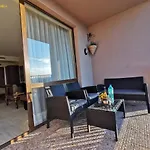 Апартаменти Royal