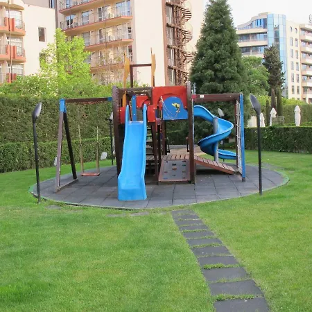 Royal סאני ביץ'